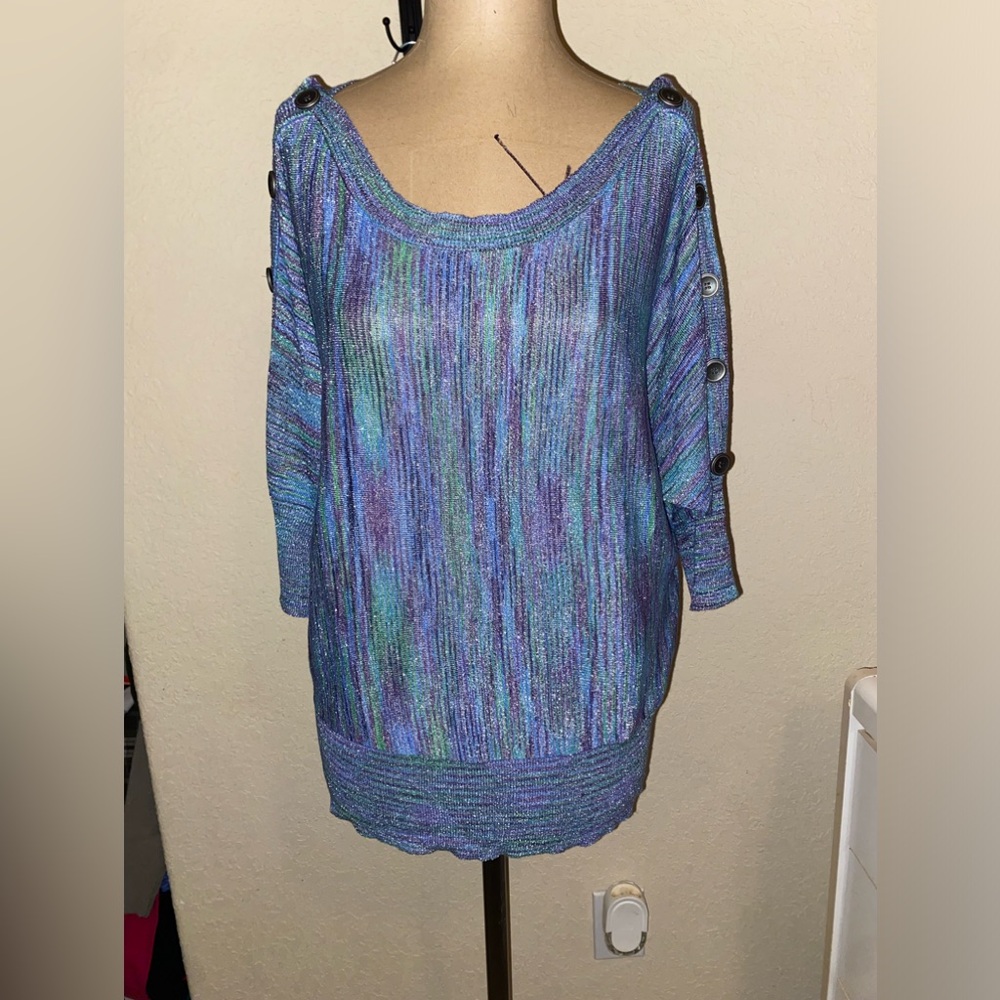 Women’s Fashion Avenue Blouse Size Large